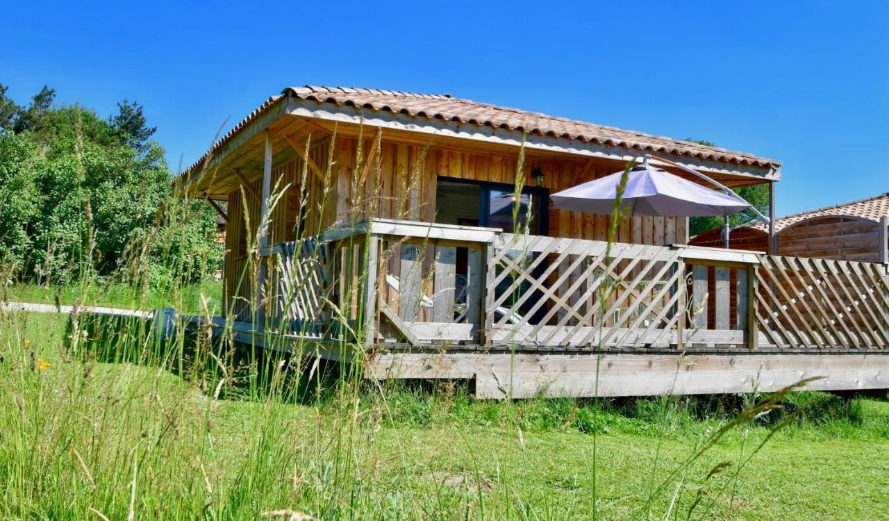 Chalets Casabella Casteljaloux Eksteriør billede