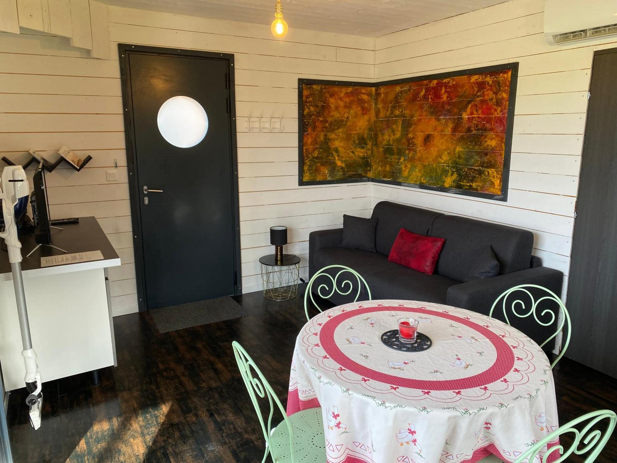 Chalets Casabella Casteljaloux Eksteriør billede